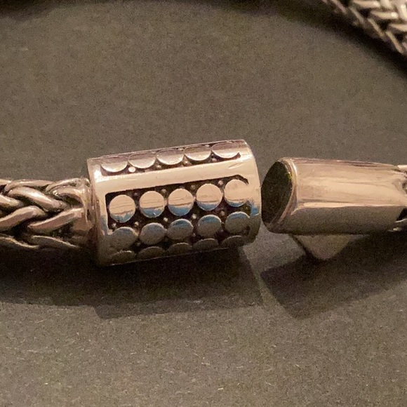 Peggy V Bracelett - Picture 4 of 4